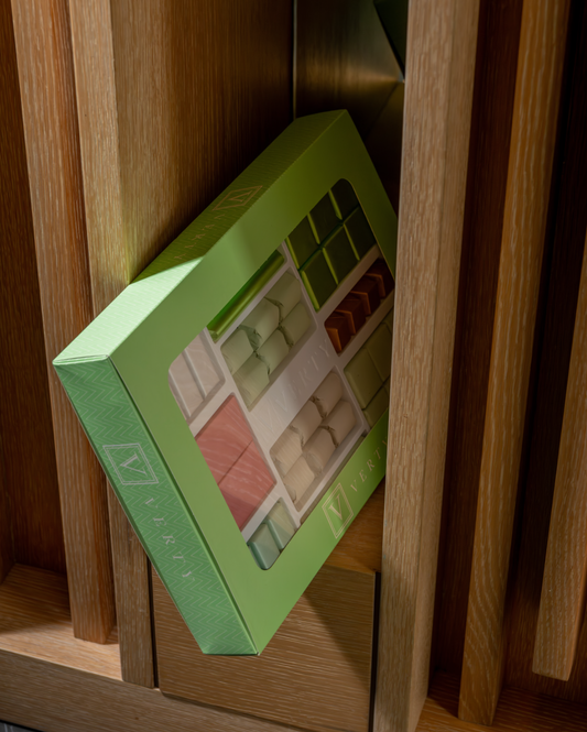 Signature Box