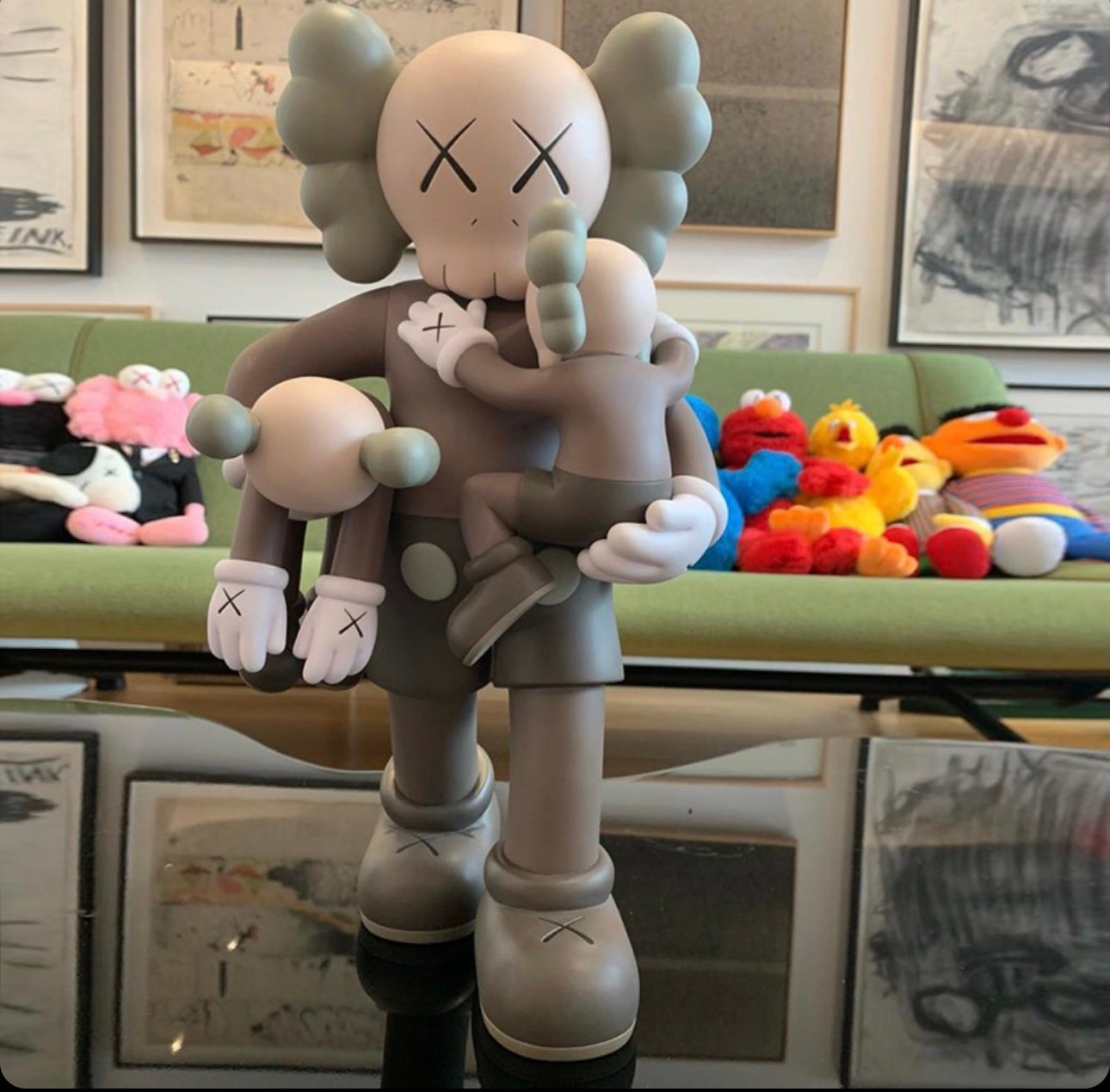 Kaws family