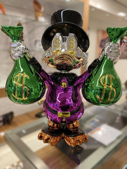 Famous Cartoon Art Sculpture Electroplating Rich Donald Duck