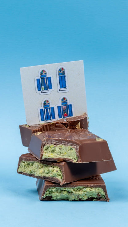 Golden pistachios, silky chocolate - the BEIRUT blend you didn’t know you needed 🇱🇧 dreambite