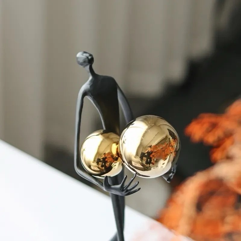 Holding Ball Figure Sculpture Design Decor New Creative Home Office Accessories