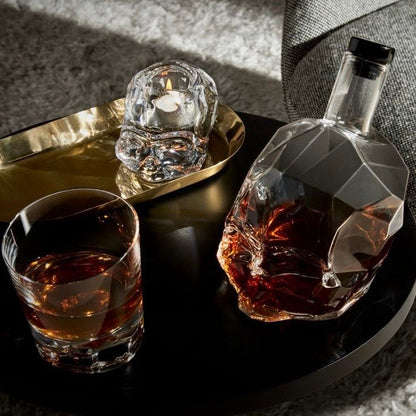 NUDE MOMENTO MORI CARAFE