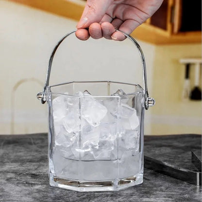 Ice bucket