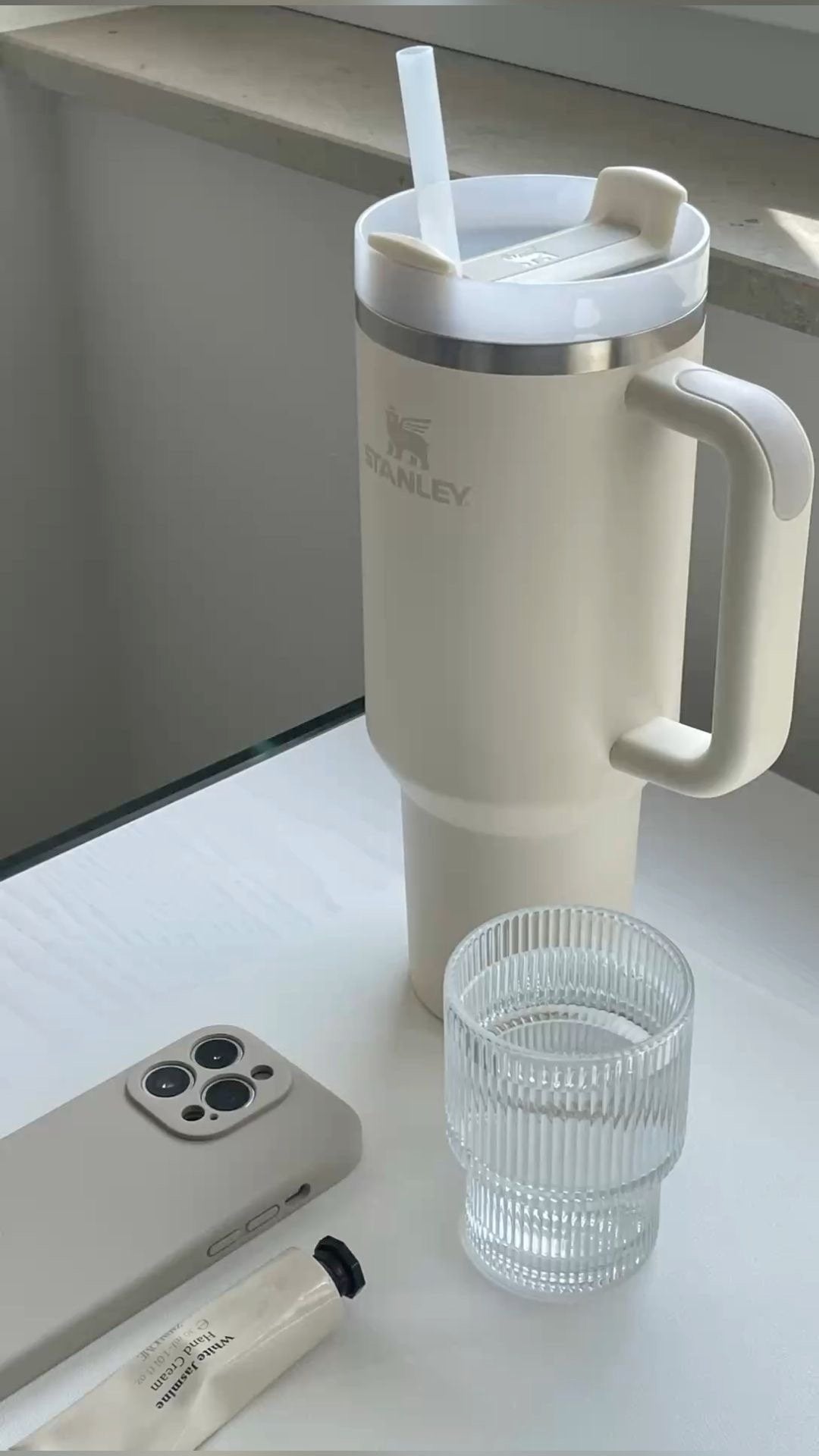 Stanley The Quencher H2.0 FlowStateT™Tumbler | 40 OZ